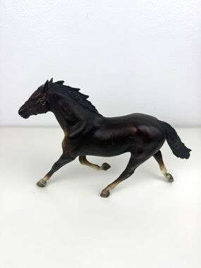 Vintage Breyer Horse Pacer 9" Dark Brown and Black Galloping Horse Figure